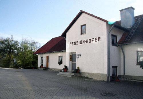 Pension-Metzgerei Hofer Inning am Holz エクステリア 写真