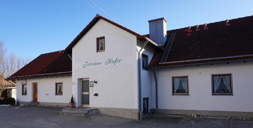 Pension-Metzgerei Hofer Inning am Holz エクステリア 写真